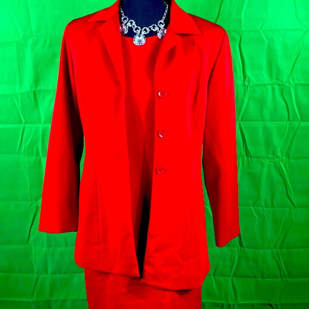 Woman red two piece dress suit